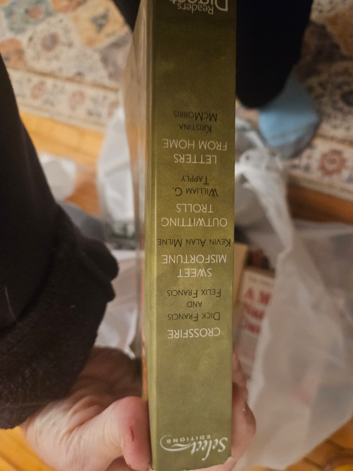 Readers digest, select editions. Buy 3 get 1 free - Thumbnail 3