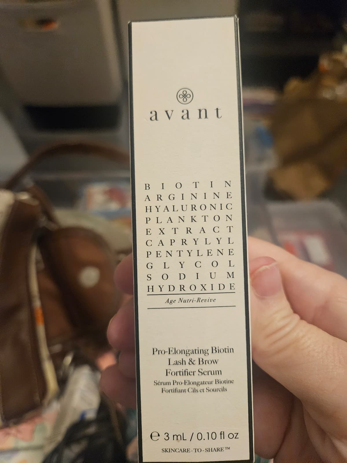 Avant. prolongating brow and lashes syrum and fortifier - Image 1