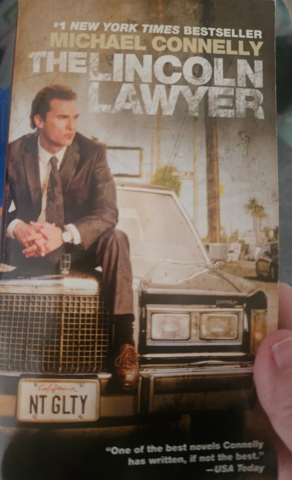 The Lincoln Lawyer. Michael Connelly. Buy 3 book listings, get 1 free - Image 1
