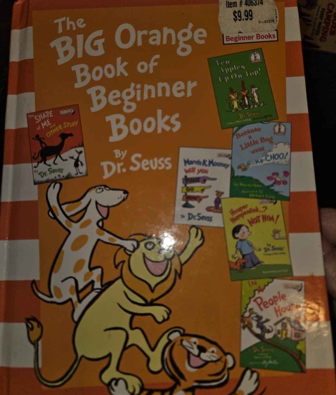 Dr.. Seuss big book of beginner favorites. Buy 3 book get 1 free - Image 1