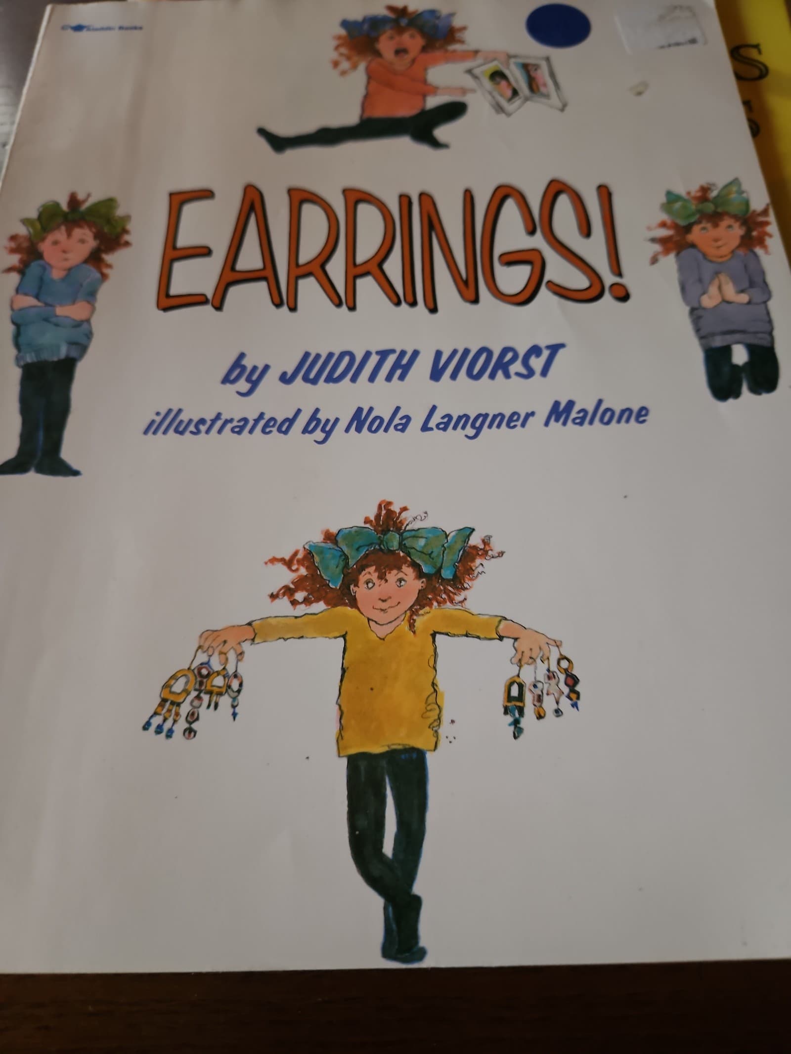 Earrings. Judith Viorst. - Image 1