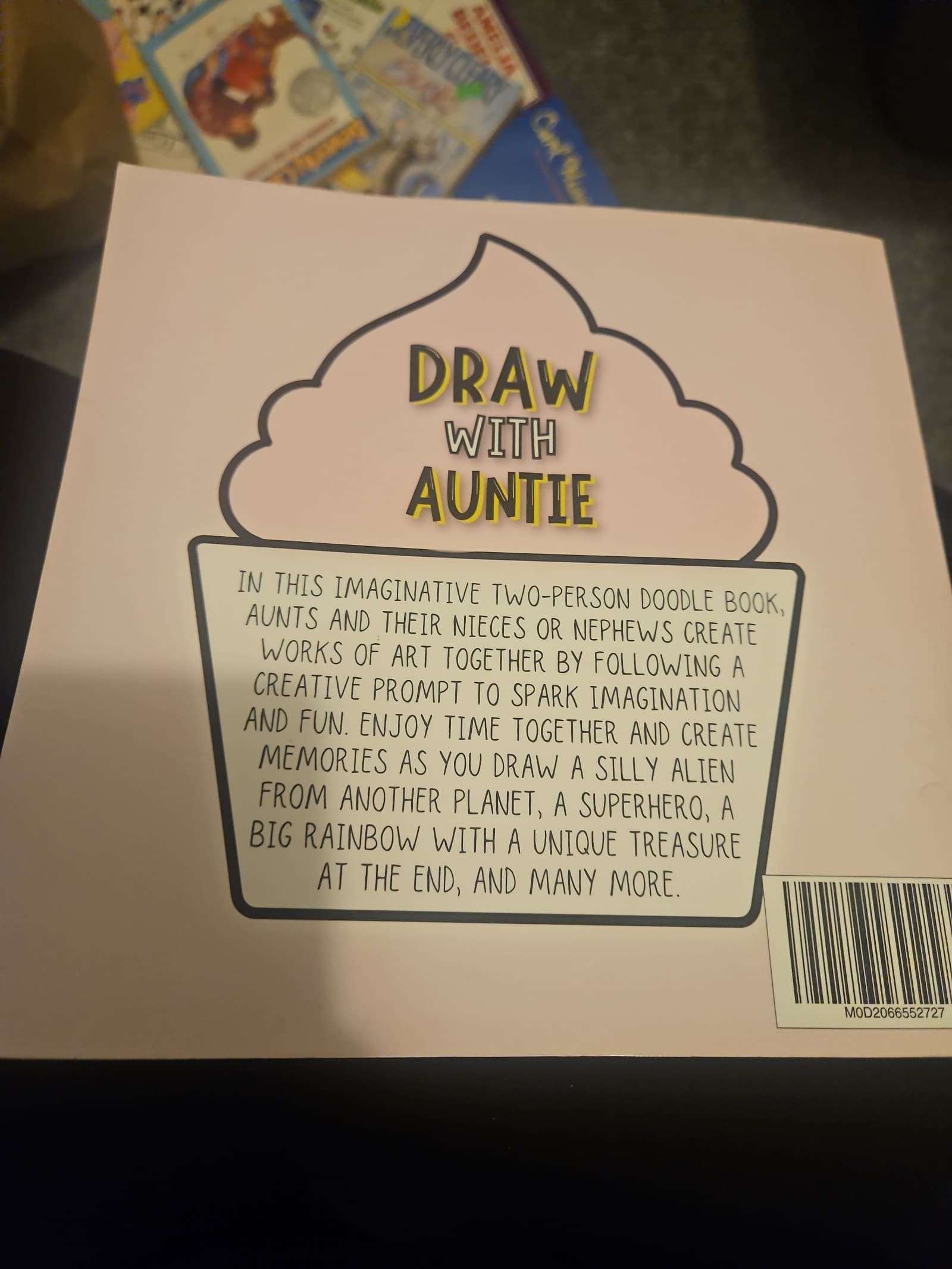 Draw with auntie. 2 person doodle book - Thumbnail 2