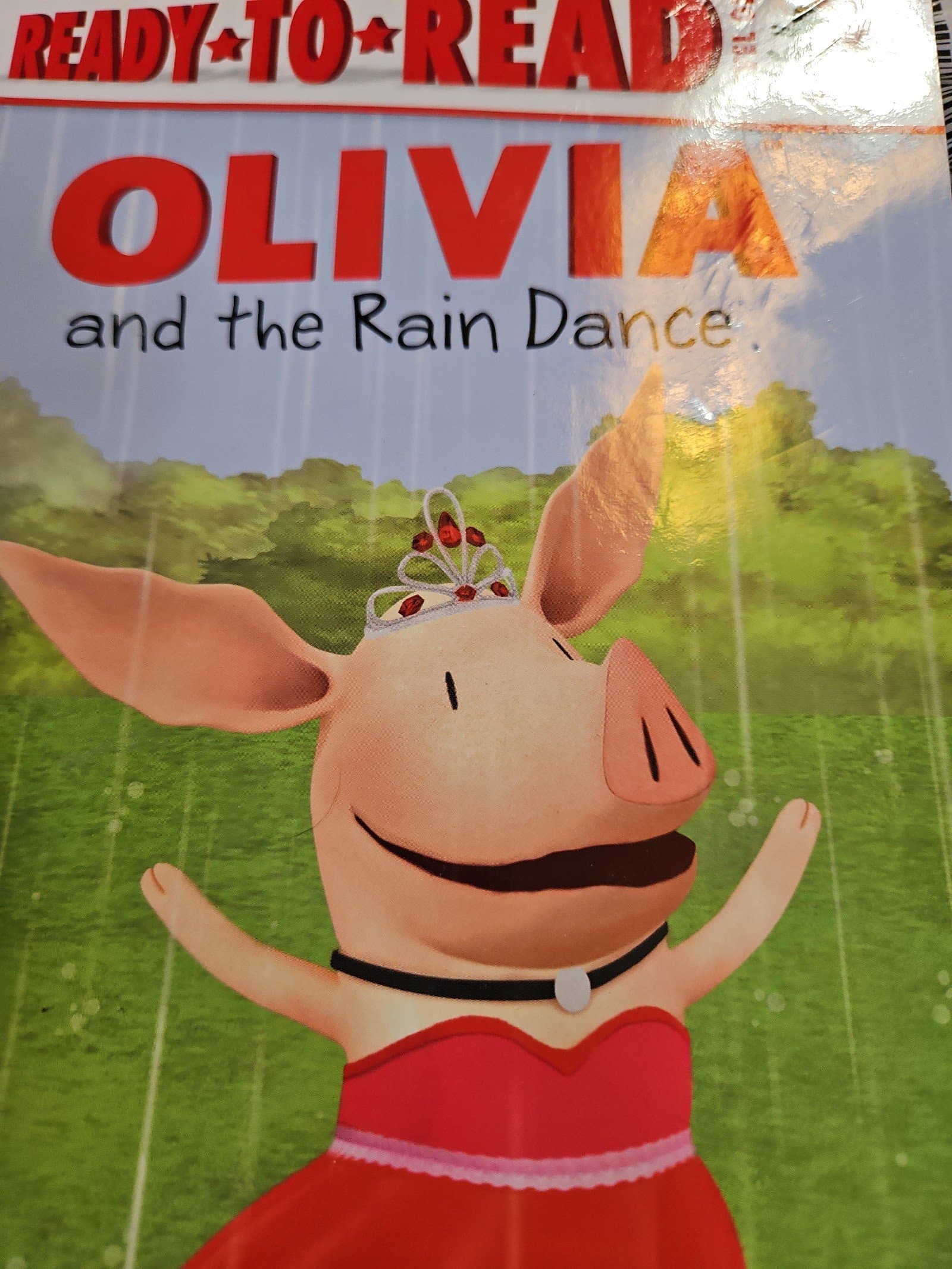 Olivia and the rain dance. Book - Image 1