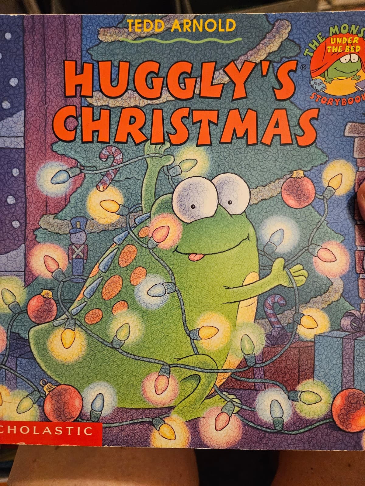 Huggly's Christmas. - Image 1