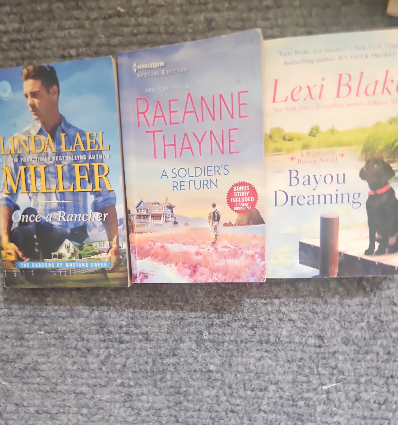 3 romances. Buy 3 book listings get 1 free - Image 1