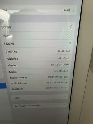 Apple iPad 9.7in 32GB Wi-Fi iOS Tablet Silver/White A6X MD514LL/A - Thumbnail 5