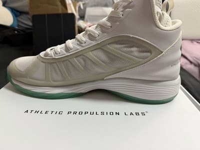 Athletic Propulsion Labs High Top Lace Up Basketball Sneaker White/Green - Thumbnail 4