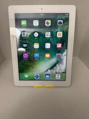 Apple iPad 9.7in 32GB Wi-Fi iOS Tablet Silver/White A6X MD514LL/A - Image 1