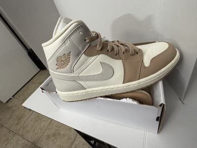 Jordan Air Jordan 1 Mid Pale Ivory Light Orewood Brown Women's BQ6472-118 - Image 1