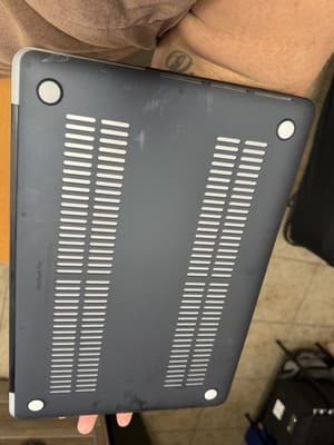 Apple MacBook Pro 15" Silver Laptop Backlit Keyboard Graphic Design - Thumbnail 4