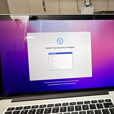 Apple MacBook Pro 15-inch Silver Laptop Backlit Keyboard Webcam Wi-Fi USB HDMI - Thumbnail 3