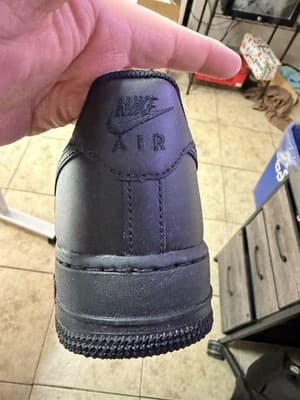 Nike Air Force 1 07 - Thumbnail 3