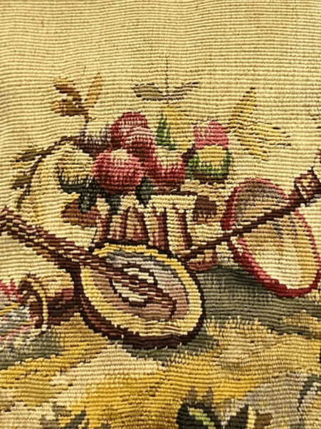 Antique 1920s French Tapestry Evening Handbag with Chain Strap - Thumbnail 5