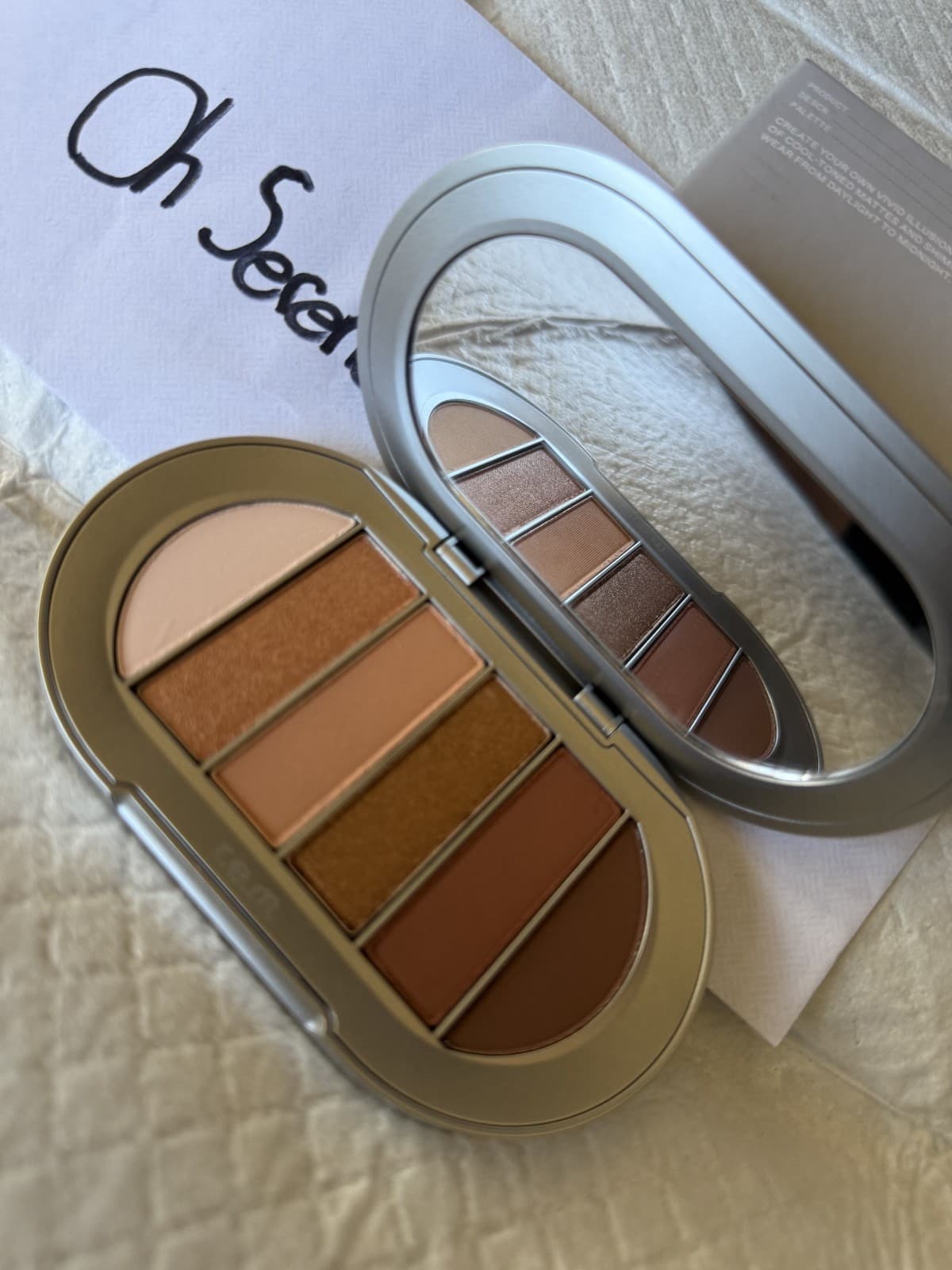 r.e.m. beauty Ariana Grande Midnight Shadows in BabyDoll Eyeshadow Palette New - Thumbnail 5
