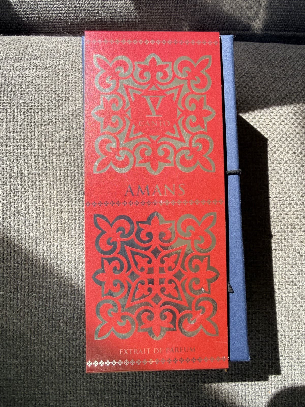 V Canto AMANS Extrait de Parfum - Image 1