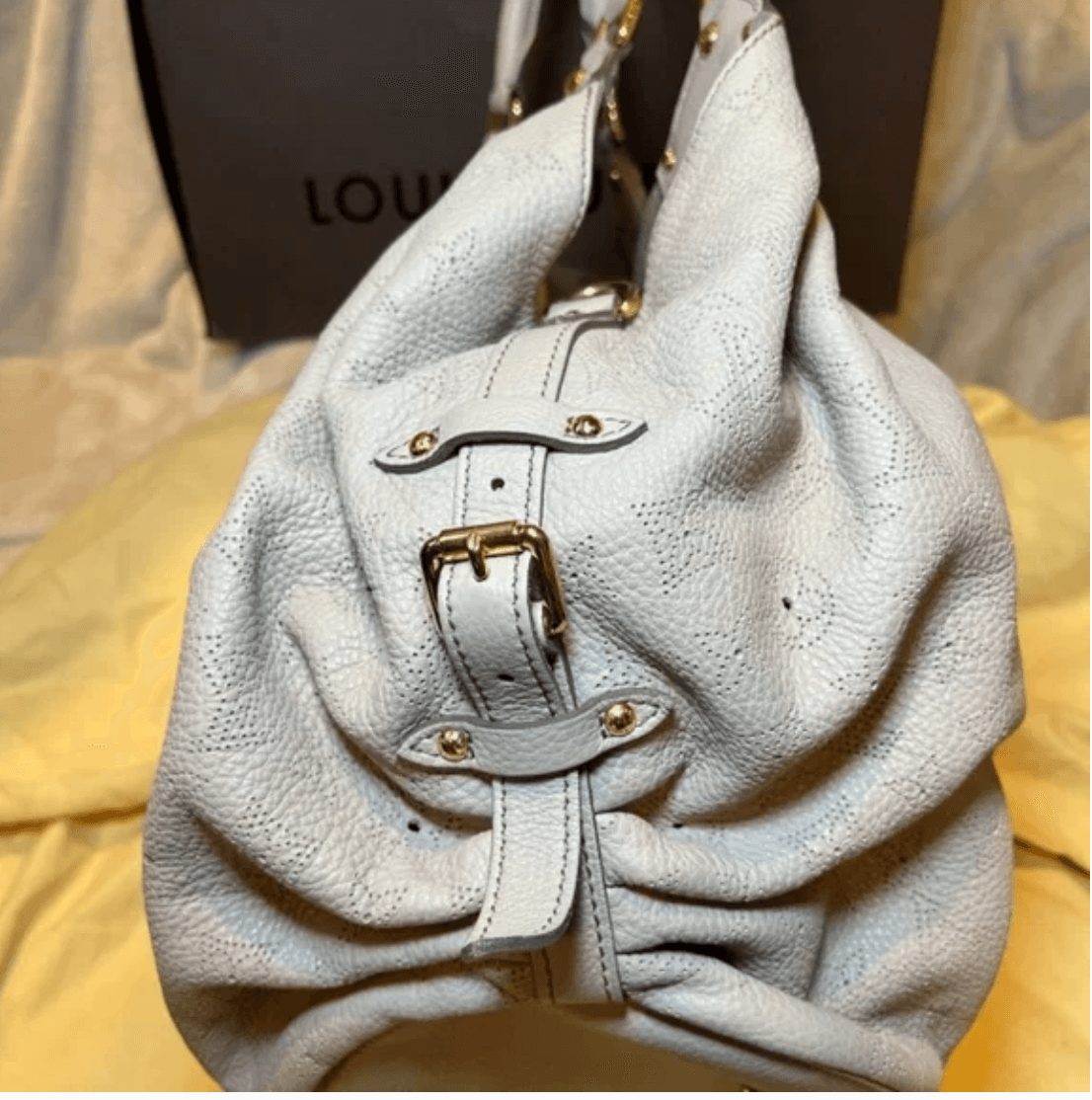 Louis Vuitton Monogram Mahina GM Leather slightly used - Thumbnail 6