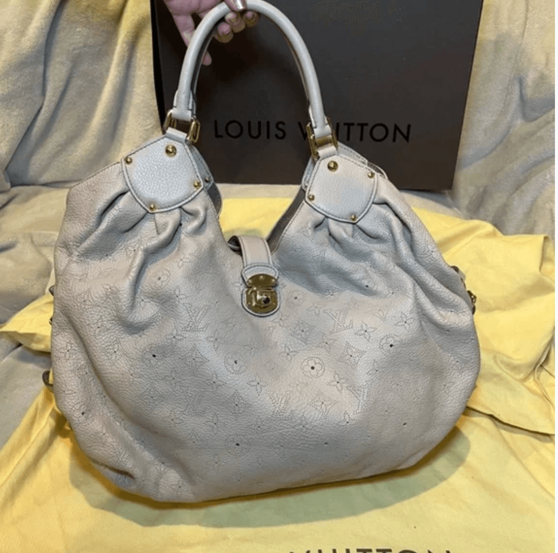 Louis Vuitton Monogram Mahina GM Leather slightly used - Thumbnail 3
