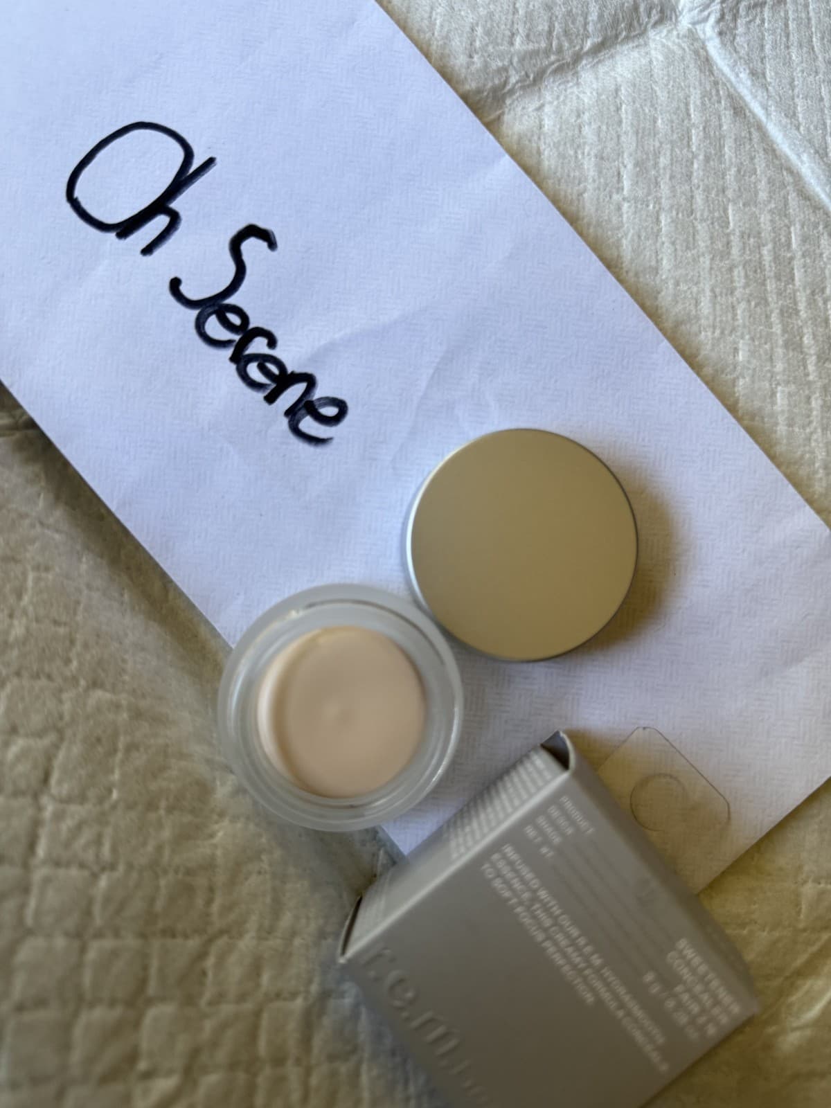 r.e.m. beauty sweetner concealer in Fair 2N - Image 1