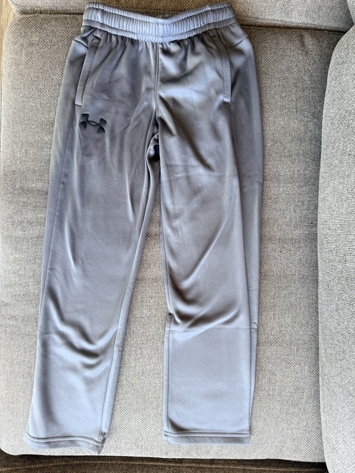 NWT Under Armor size Ysmall loose active pants - Image 1