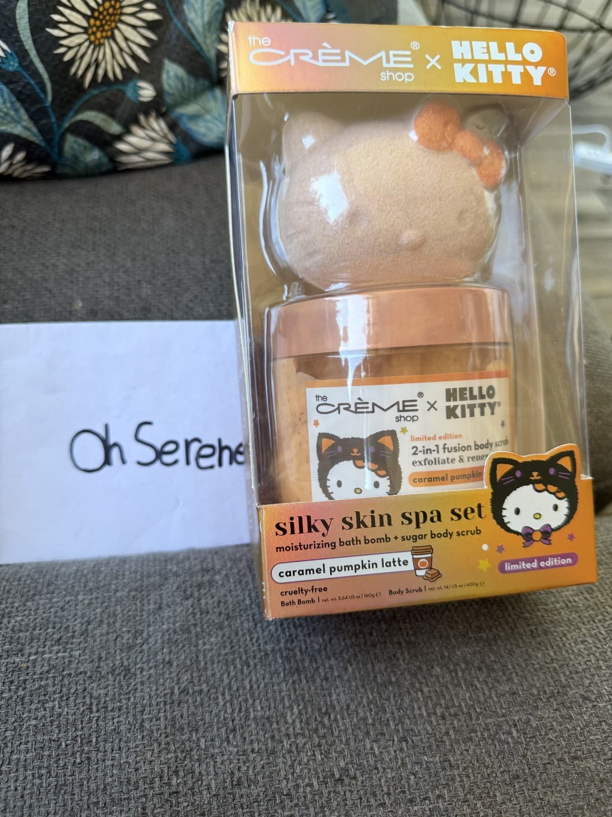 Hello Kitty Silky skin spa set bath bomb,sugar body scrub caramel pumpkin latte - Image 1
