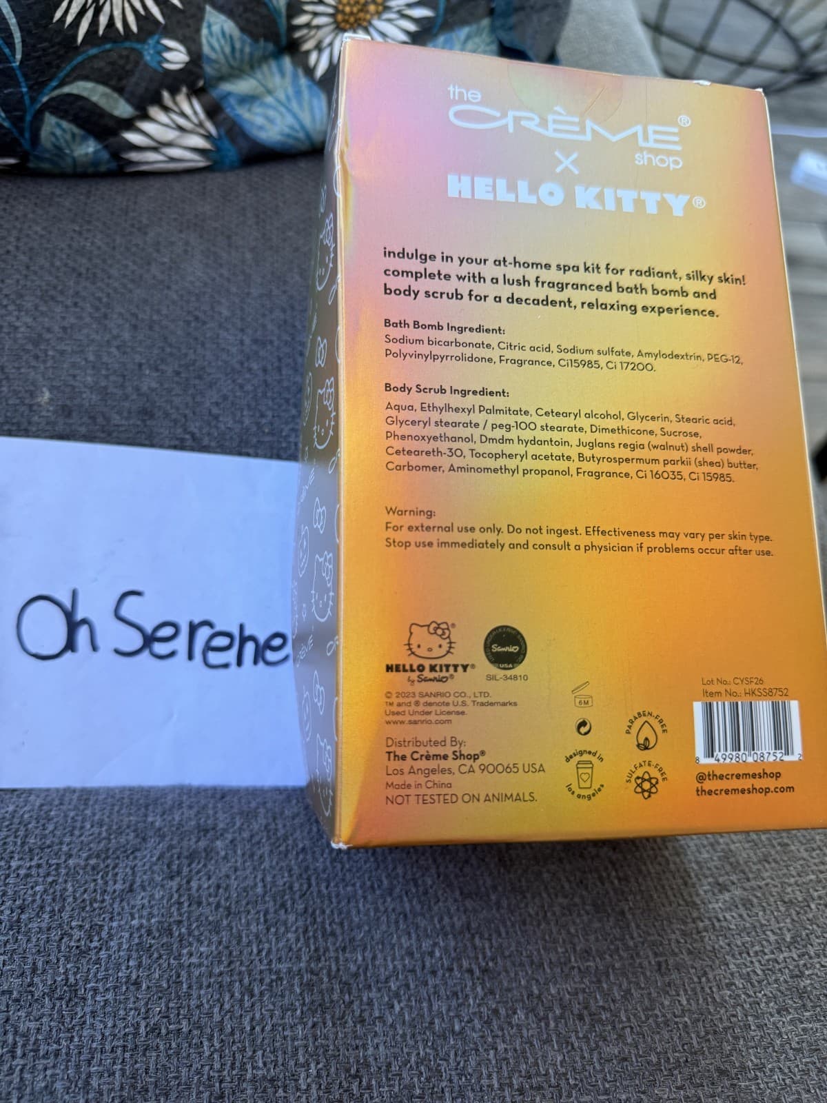 Hello Kitty Silky skin spa set bath bomb,sugar body scrub caramel pumpkin latte - Thumbnail 2