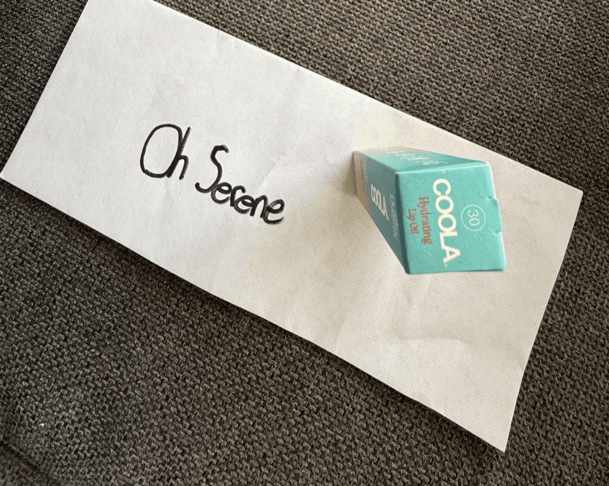 coola hydrating lip oil spf 30 in golden glow - Thumbnail 4