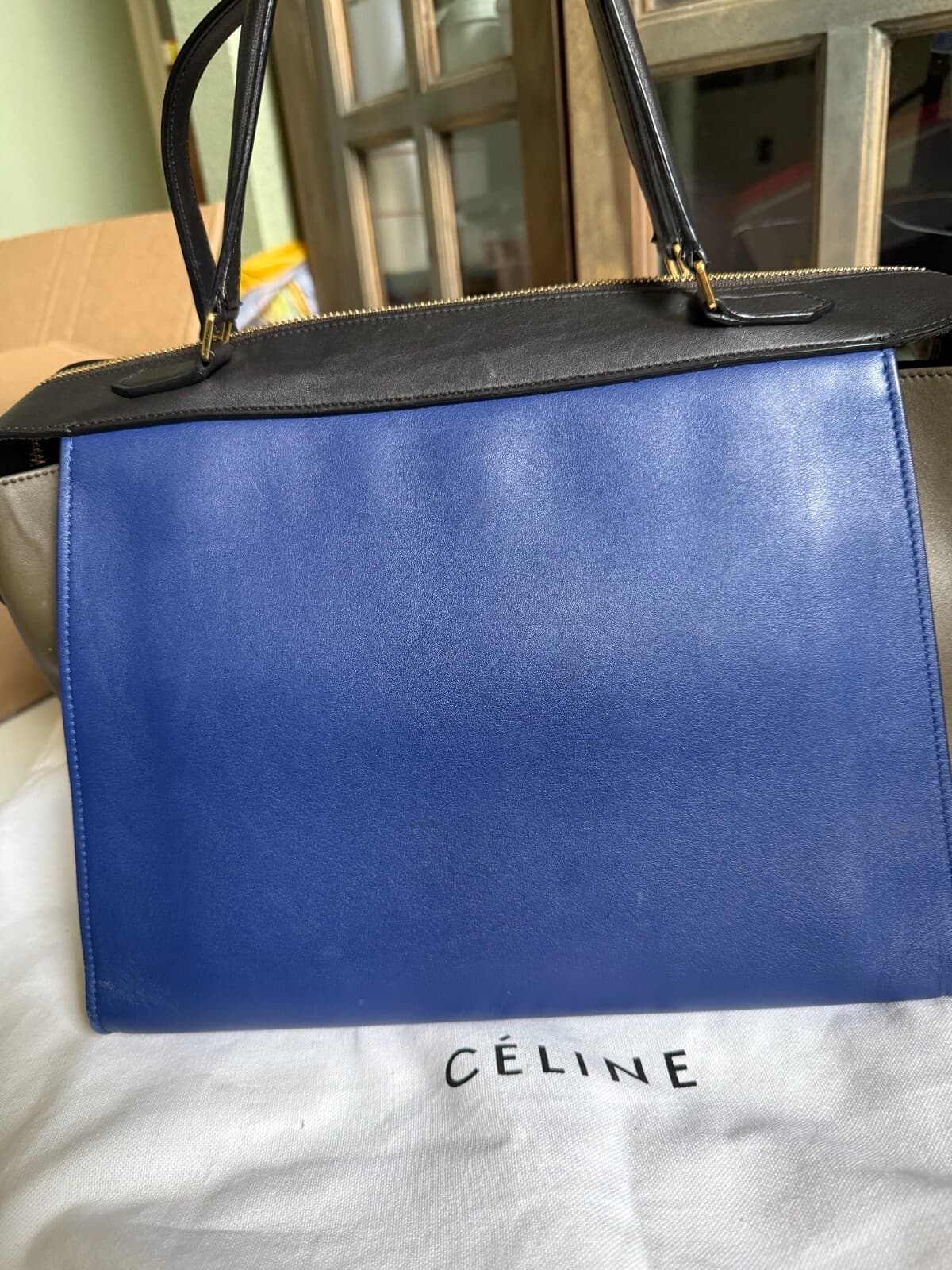 100% Authentic CELINE Bag The Ring Calfskin Tricolor Navy Brown Olive $2550 +tax - Thumbnail 4