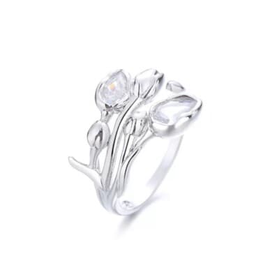 The Ivy Sculpture Ring in 925 and cubic zirconia - Thumbnail 2