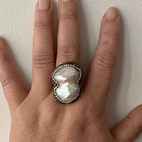 Vintage Statement Pearl Baroque Cocktail ring. - Image 1