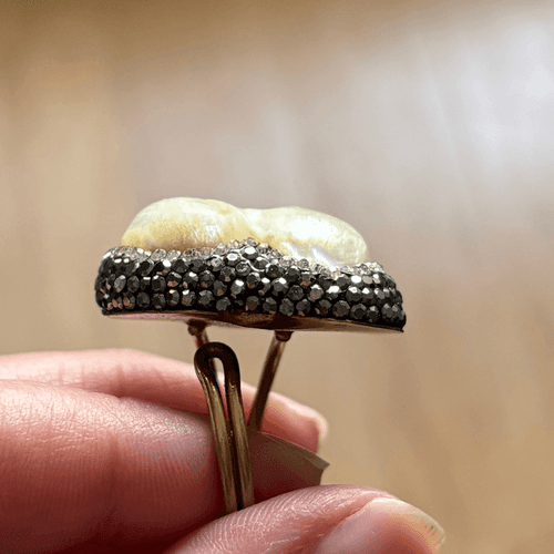 Vintage Statement Pearl Baroque Cocktail ring. - Thumbnail 7