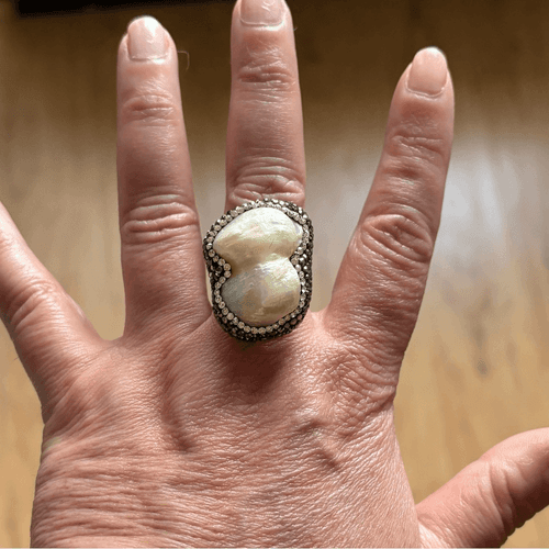 Vintage Statement Pearl Baroque Cocktail ring. - Thumbnail 9