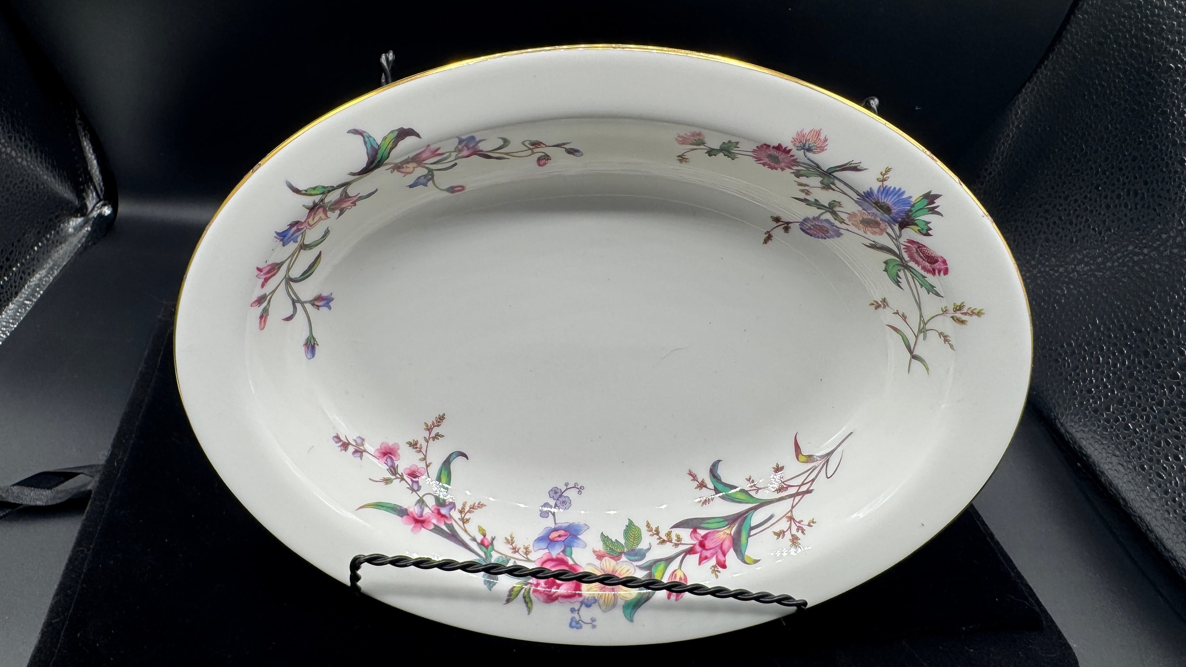 Wedgewood Devon Spray Oval Serving Dish - Thumbnail 3