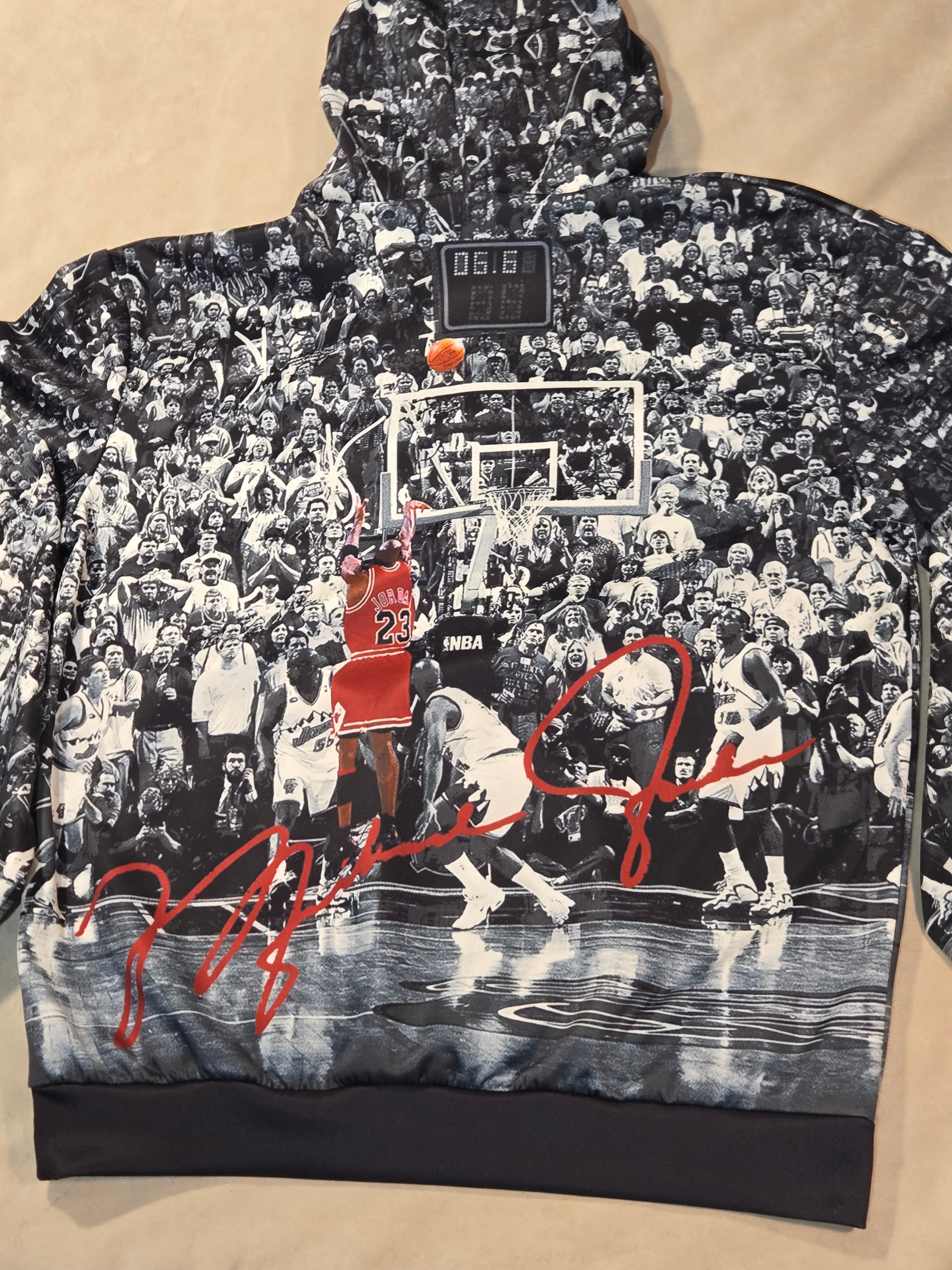 Michael Jordan Graphic Hoodie with Signature Print - Thumbnail 7