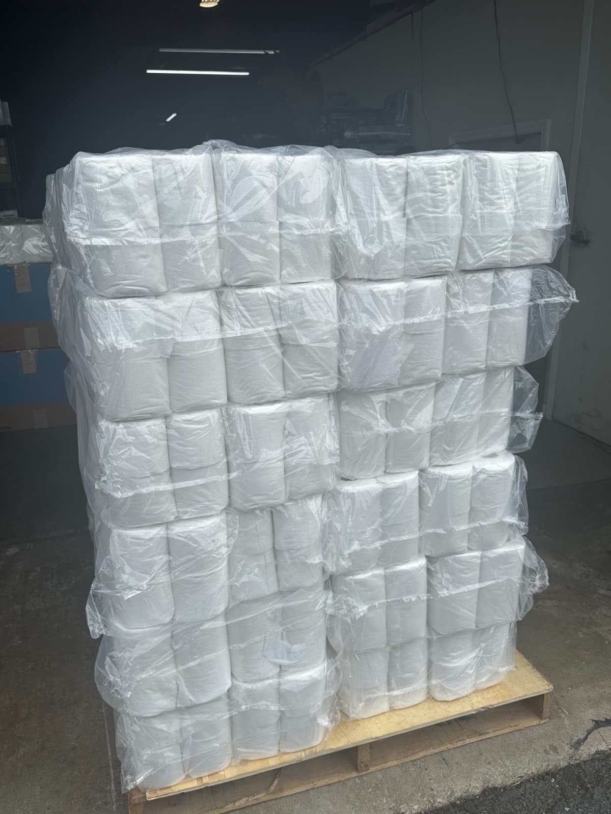 Bulk Household Paper Bundle – 15 BIG Paper Towel Packs + 48 Rolls 2-Ply Toilet - Thumbnail 2
