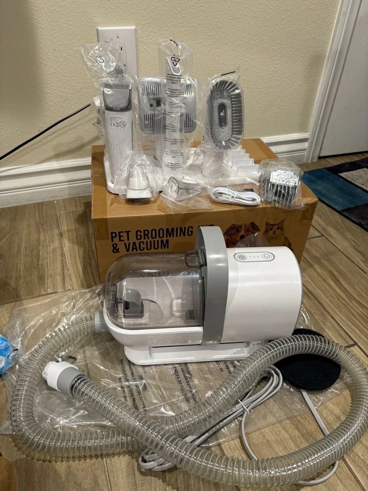 ANPL Dog Cat Pet Grooming Kit Vacuum with 7 Grooming Tools 11000Pa Suction Power - Thumbnail 3