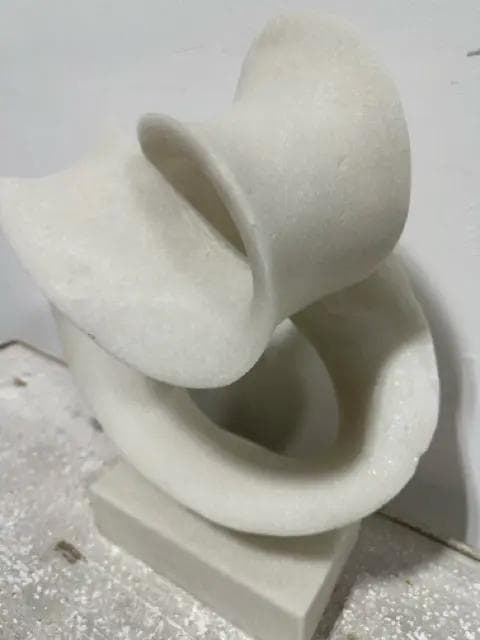 White Swirl Sculpture - Thumbnail 2