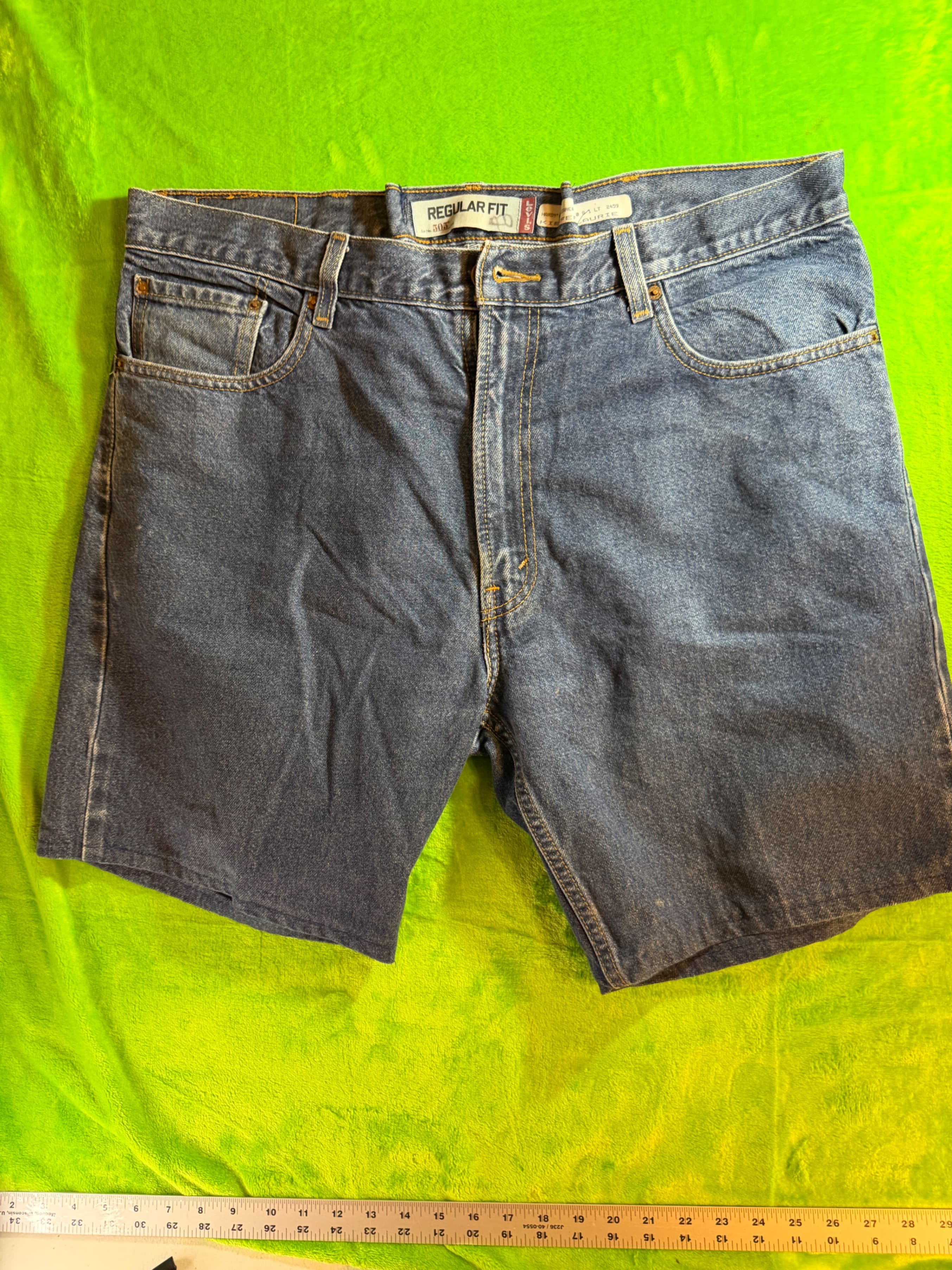 Levi's 550 Regular Fit Denim Shorts Size 40 Blue - Image 1