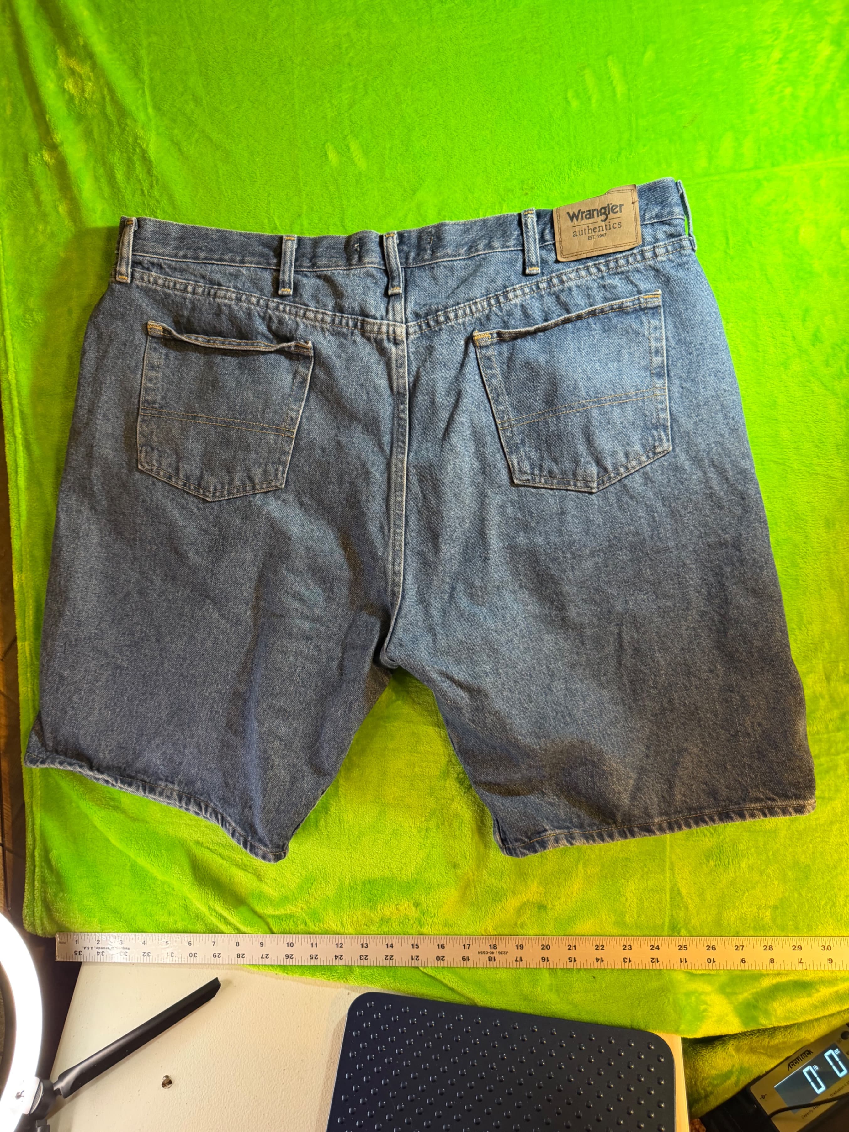 Wrangler Authentics Blue Denim Shorts Size 44 - Thumbnail 2