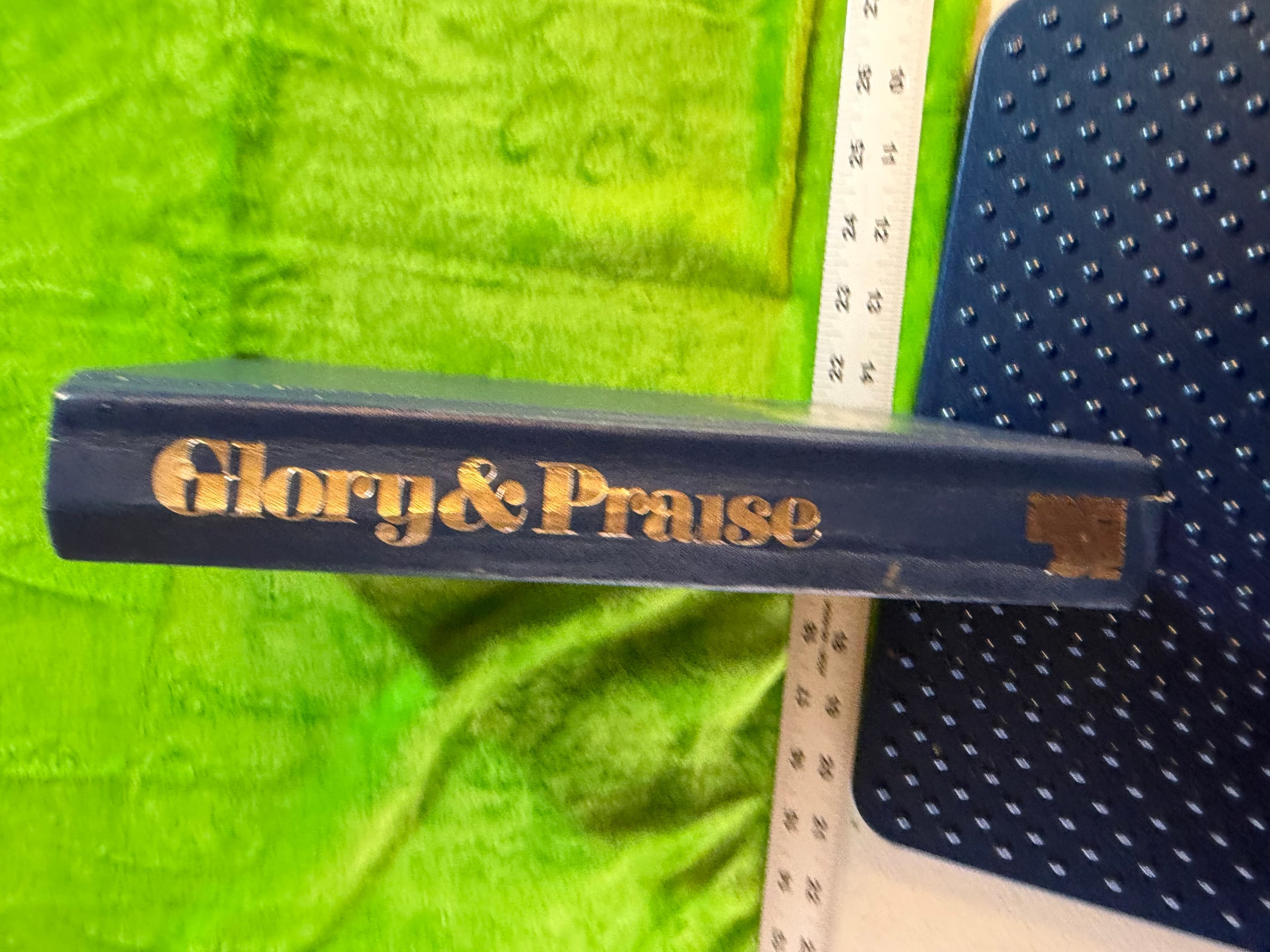 Glory & Praise Parish Music Program Hardcover Hymnal - Thumbnail 2