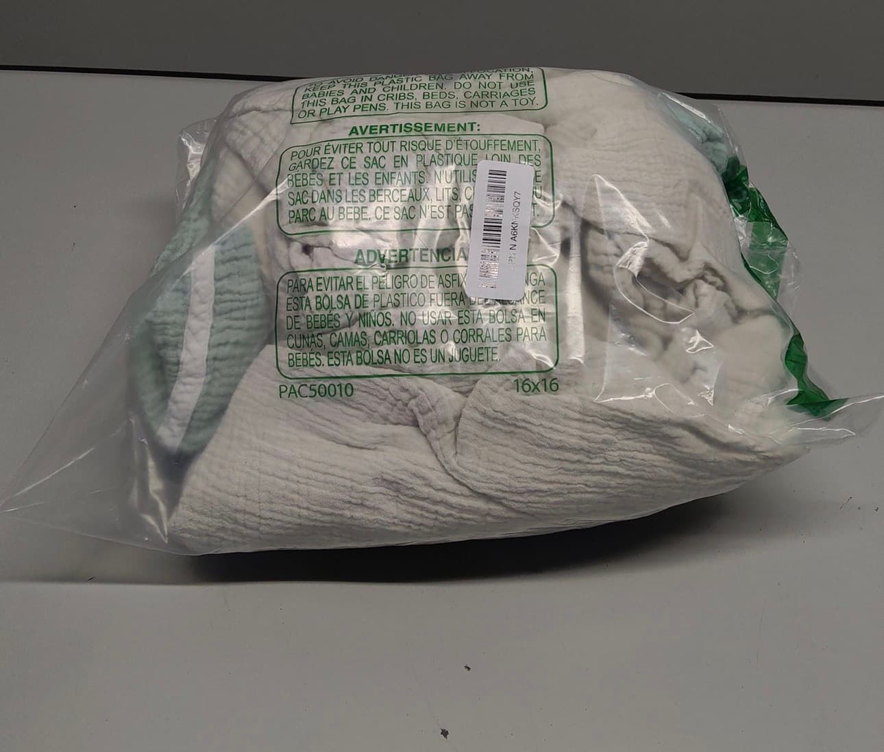 Muslin Crib Fitted Sheets Set of 2 - White and Mint - Thumbnail 2