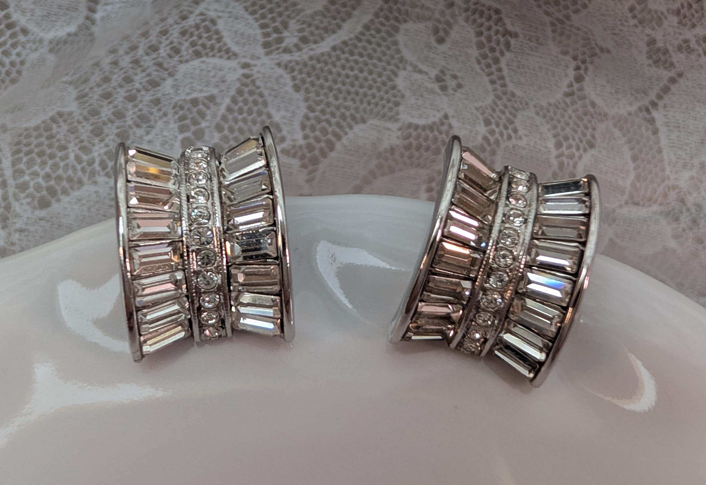 Signed Nolan Miller Silver Tone Baguette Rhinestone Clip Earrings – Art Deco Glam Statement