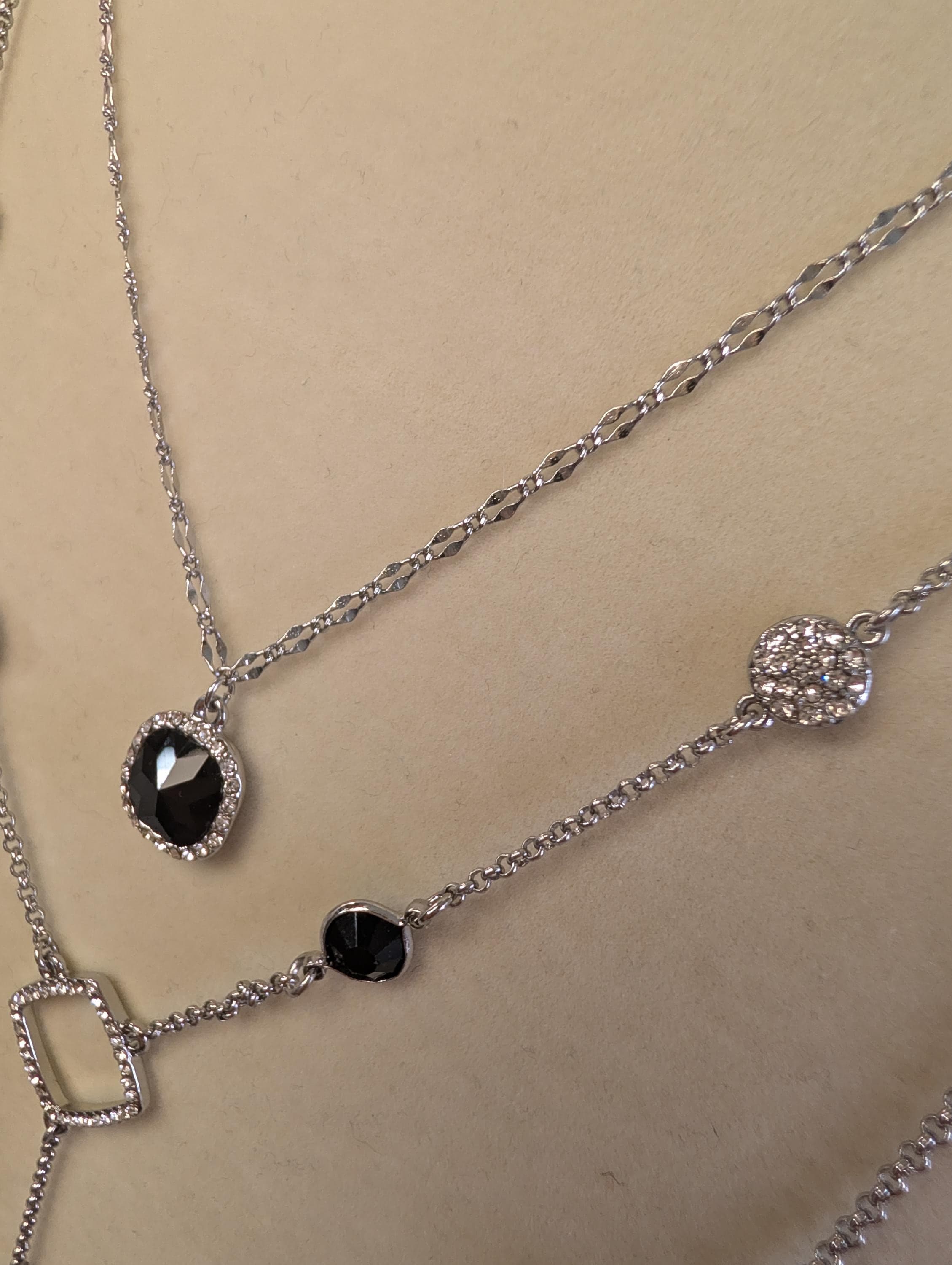 Vintage Black Silver Jewelry Collection – Statement Necklaces, Rhinestone Earrings, Pearl Chain - Thumbnail 7