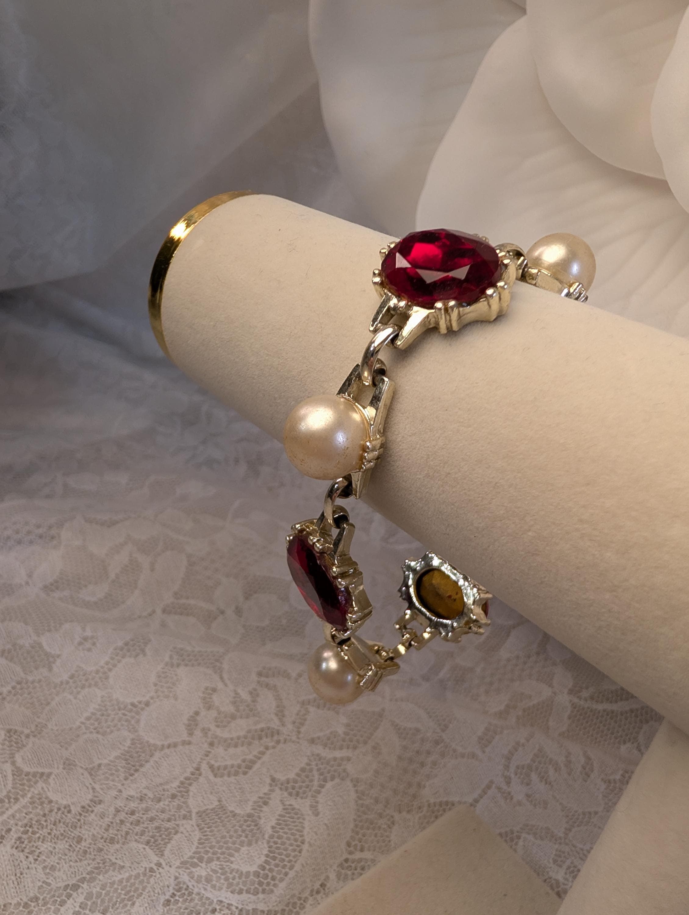 Vintage Faux Pearl Ruby Glass Bracelet Gold Tone Link Bridal Statement Jewelry - Thumbnail 2