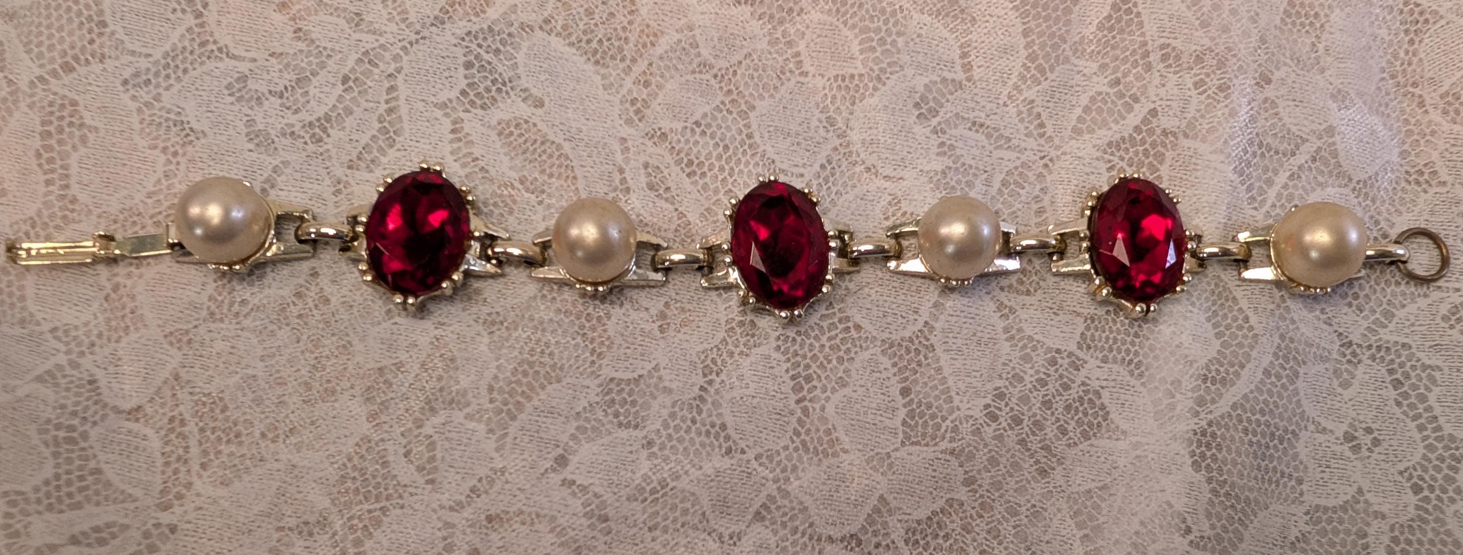Vintage Faux Pearl Ruby Glass Bracelet Gold Tone Link Bridal Statement Jewelry - Thumbnail 5