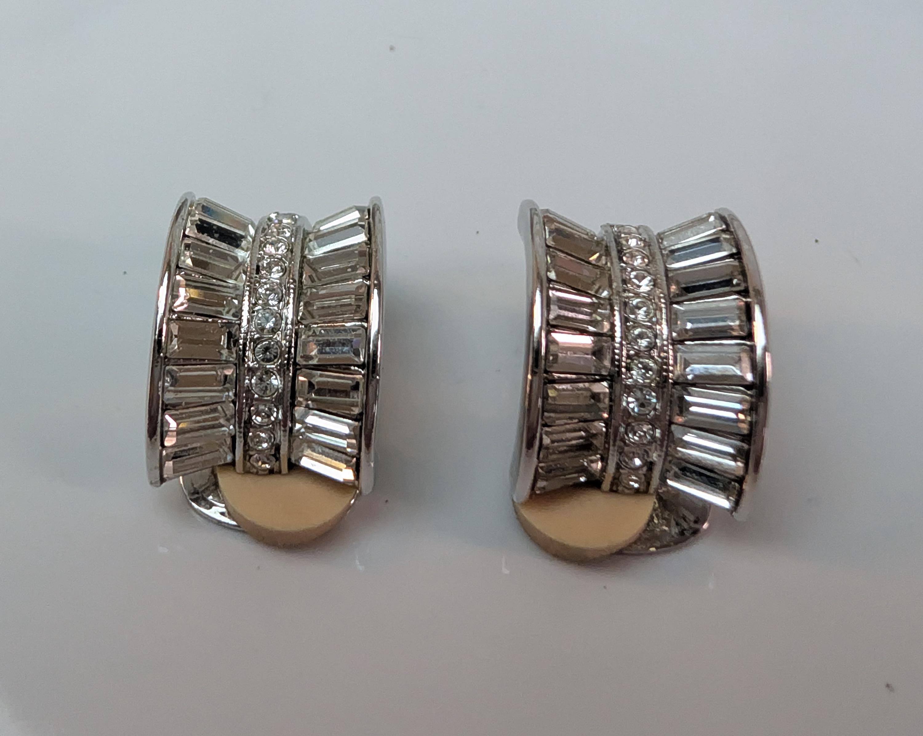 Signed Nolan Miller Silver Tone Baguette Rhinestone Clip Earrings – Art Deco Glam Statement - Thumbnail 5