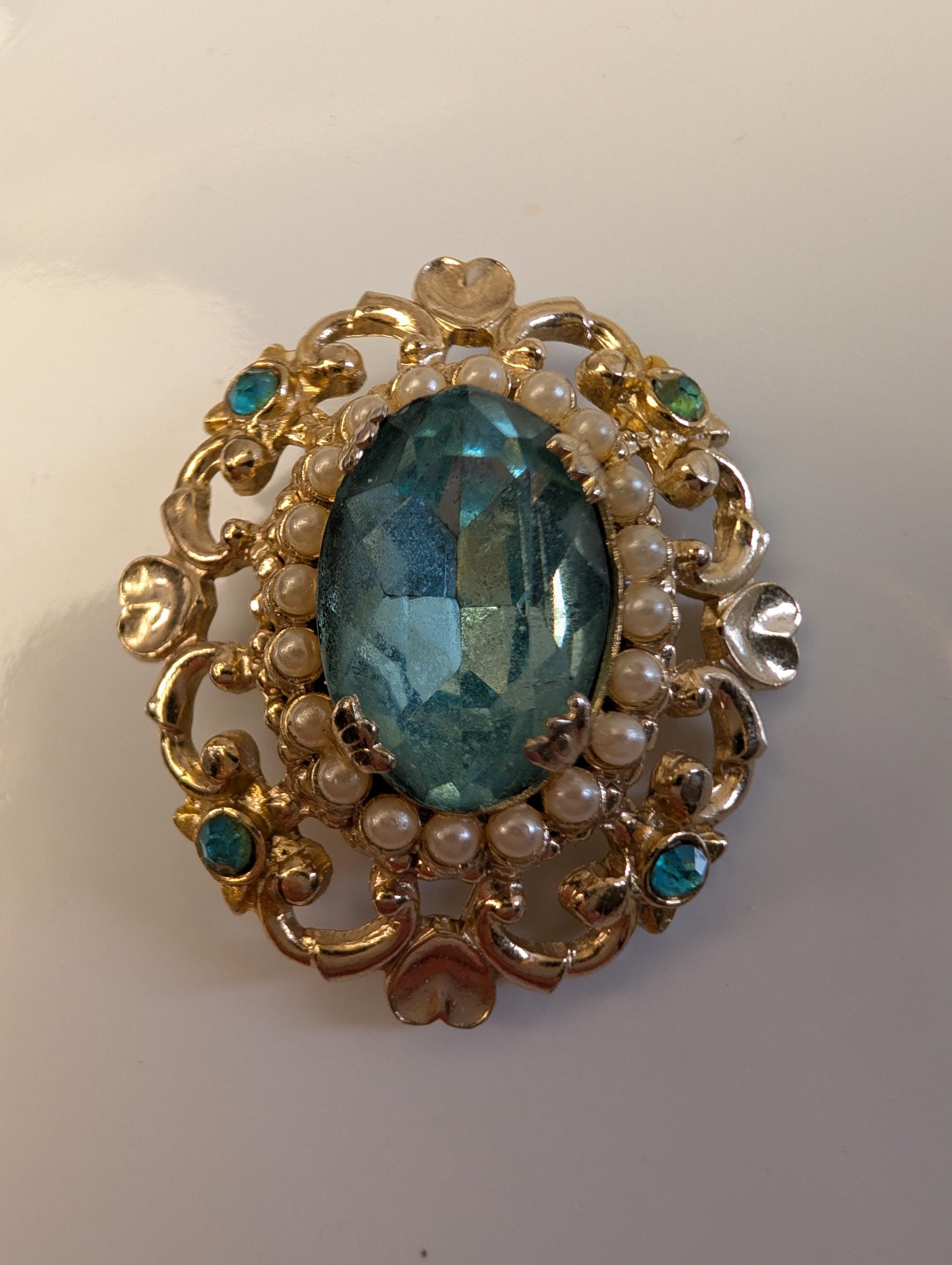 Signed Coro Mid-Century Brooch: Gold Tone Filigree Aqua Blue Rhinestone Faux Pearl Statement Pin - Thumbnail 2