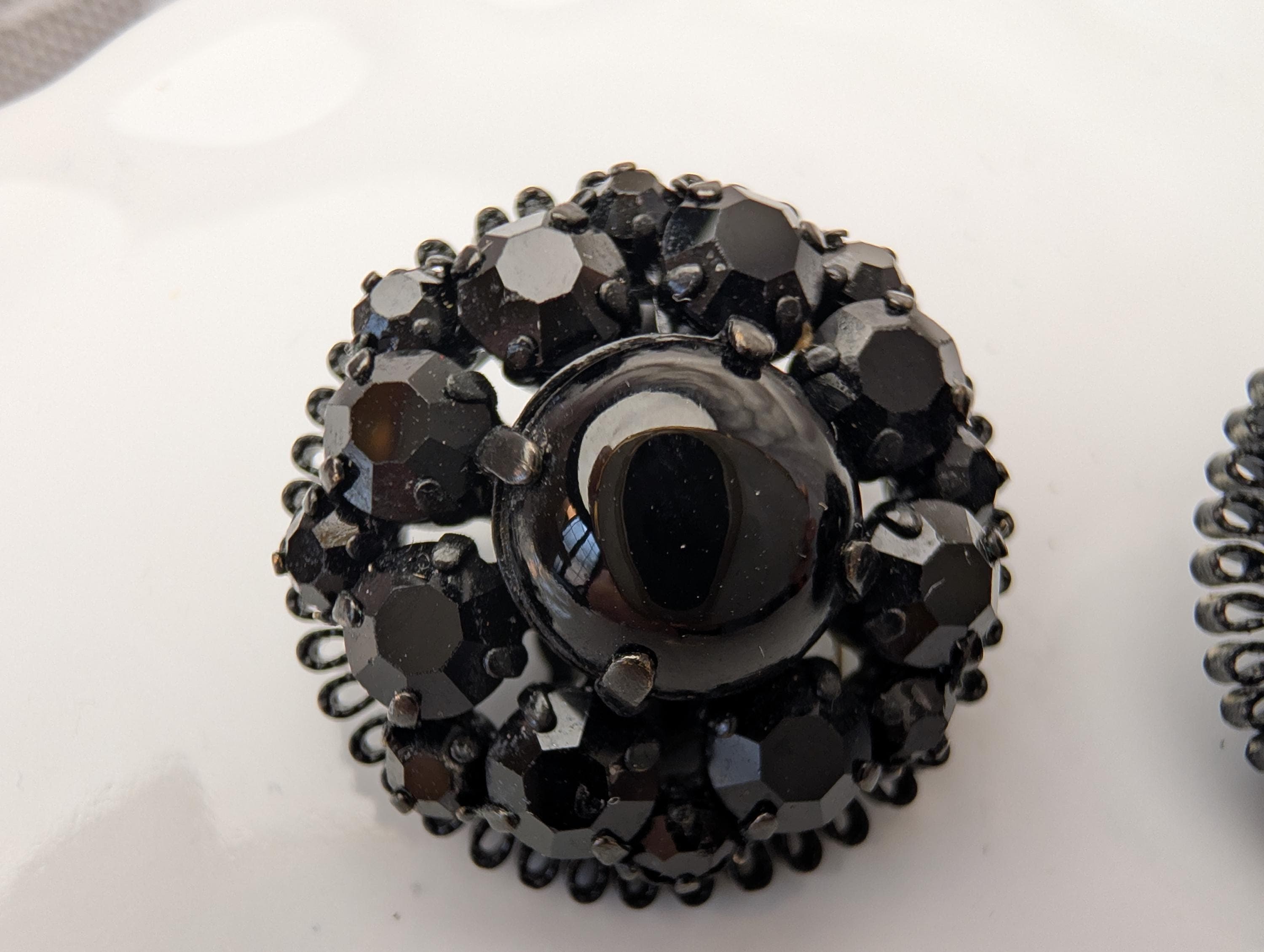 Vintage Japanned Metal Black Glass Cluster Earrings, Mid Century Gothic Statement - Thumbnail 6