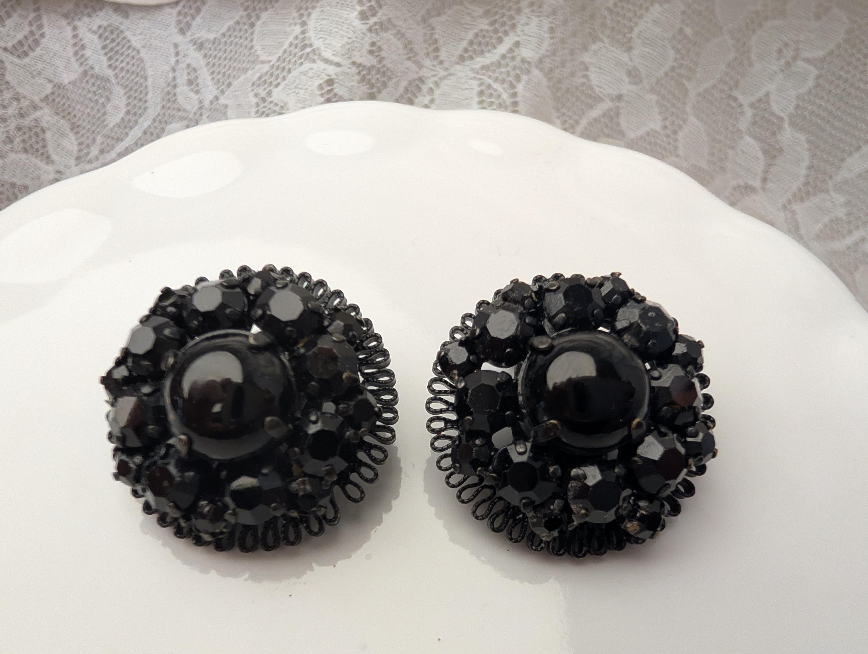 Vintage Japanned Metal Black Glass Cluster Earrings, Mid Century Gothic Statement - Thumbnail 8