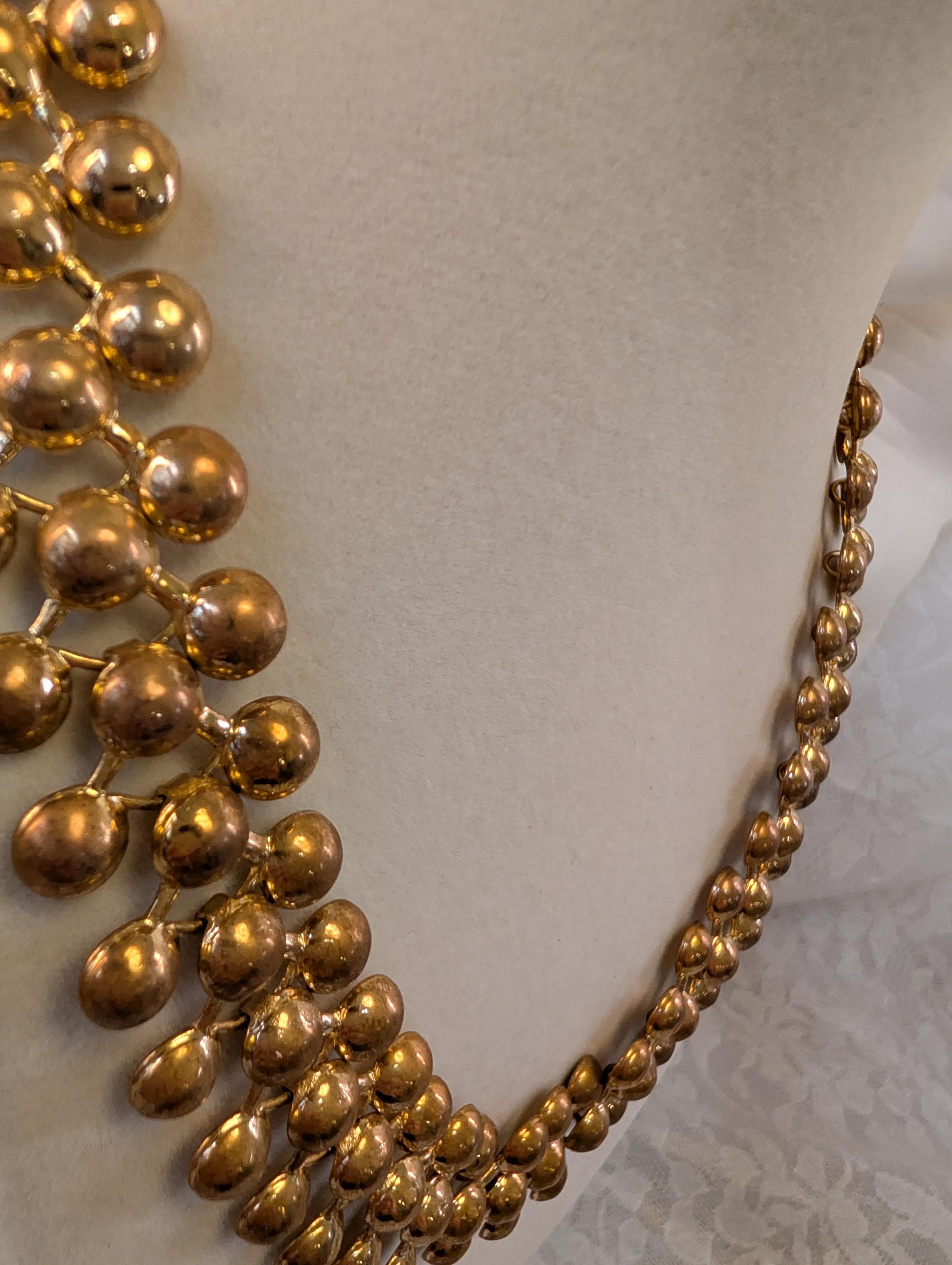 Vintage Gold Tone Statement Collar Necklace and Drop Earrings Set – Retro Mid Century Style - Thumbnail 3
