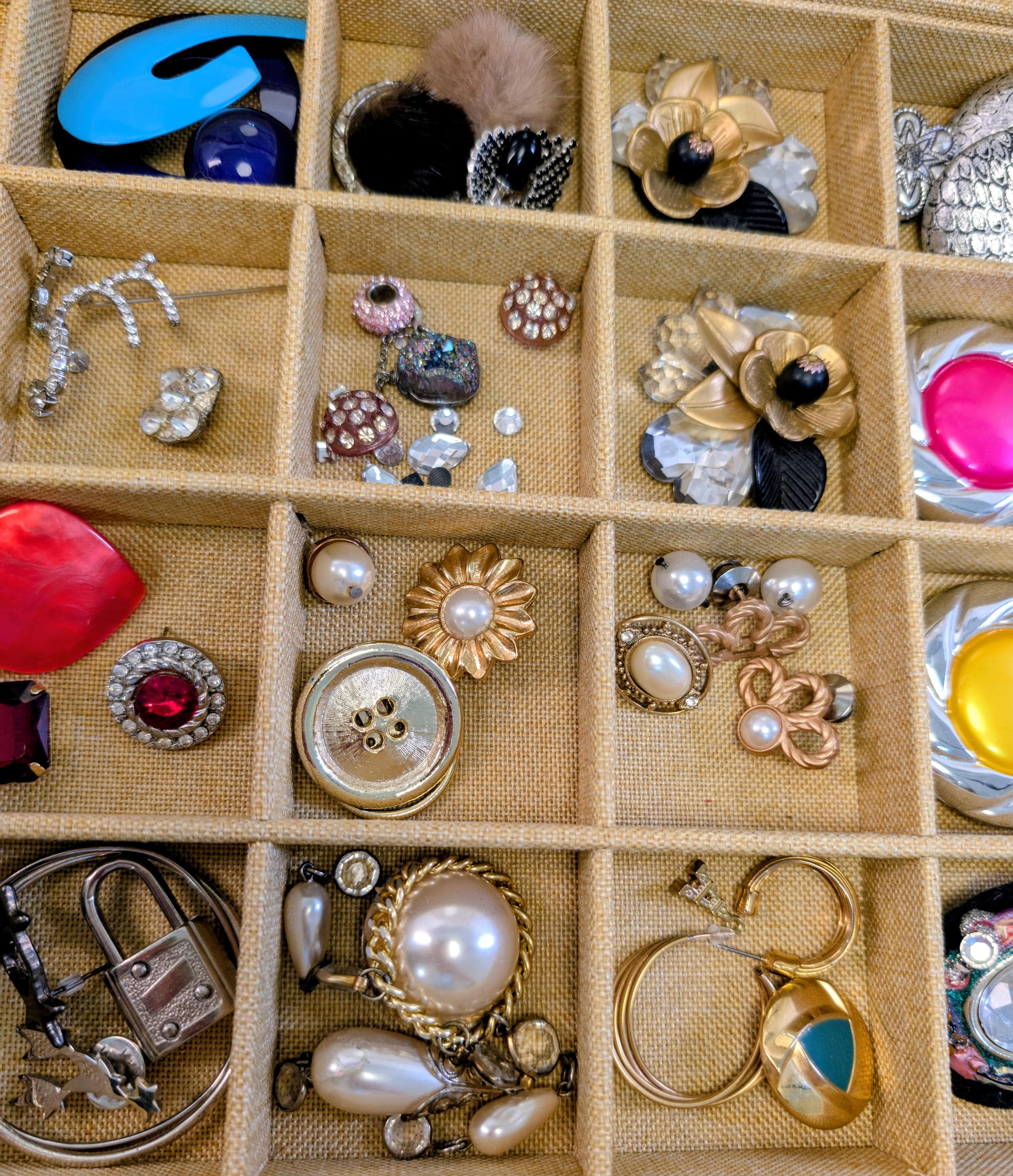 Vintage Jewelry Lot – Crafter’s Delight – 60+ Unique Pieces - Thumbnail 7